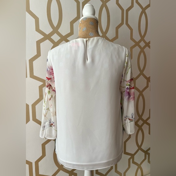 Ted Baker London pleated floral top size 2/US 6 - Picture 3 of 9